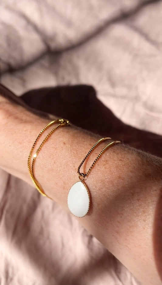Teardrop Keepsake Necklace (Gold)