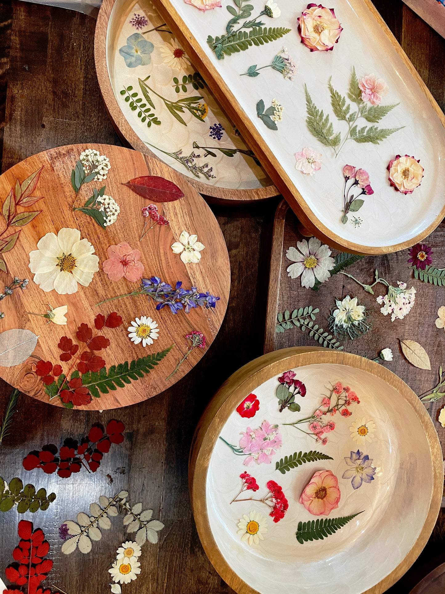 Galentine’s Night Pressed Flower Resin Tray Workshop | Handmade Floral Art Experience
