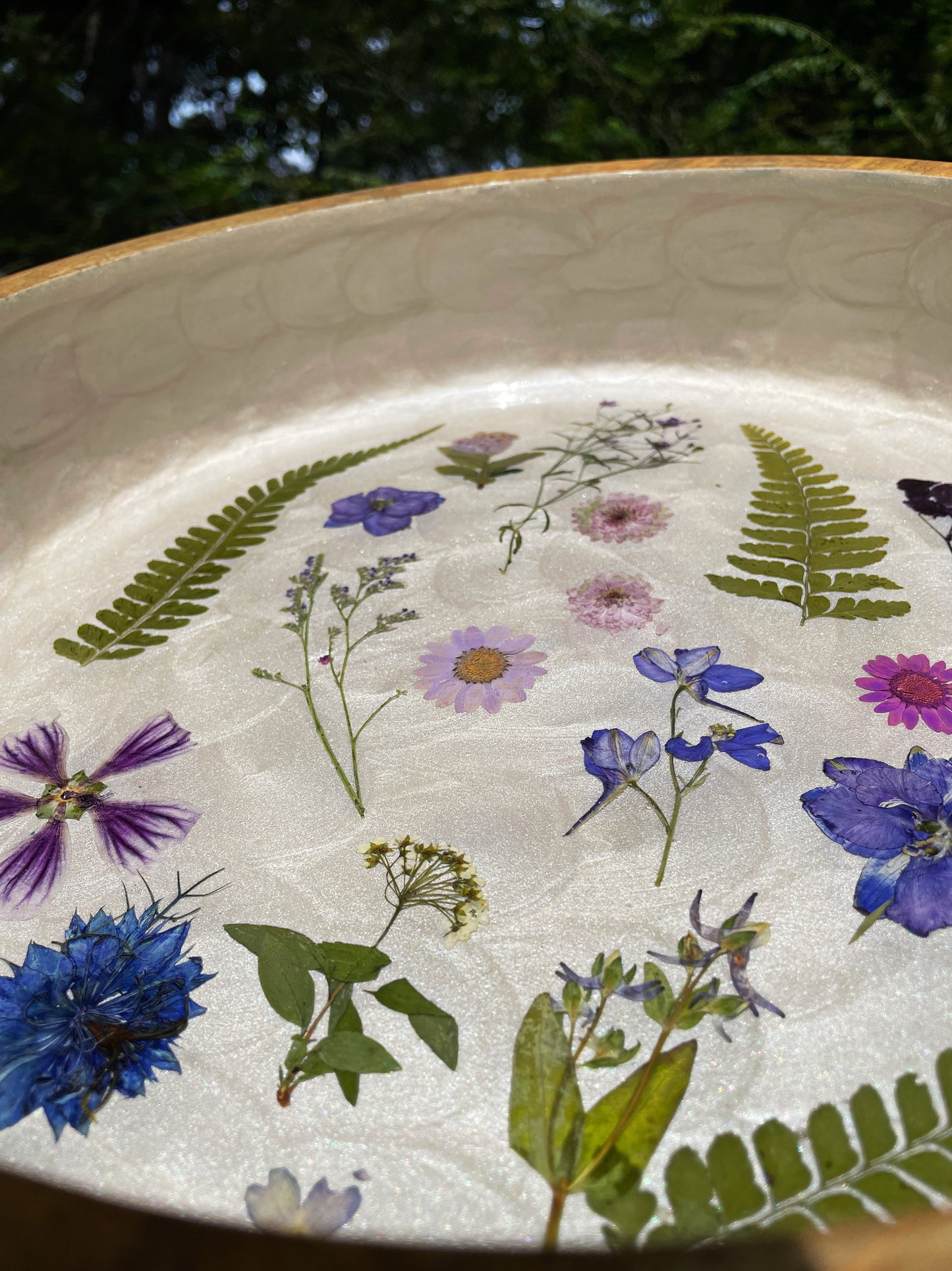 Round Floral Tray - Pressed Flower Coffee Table Tray