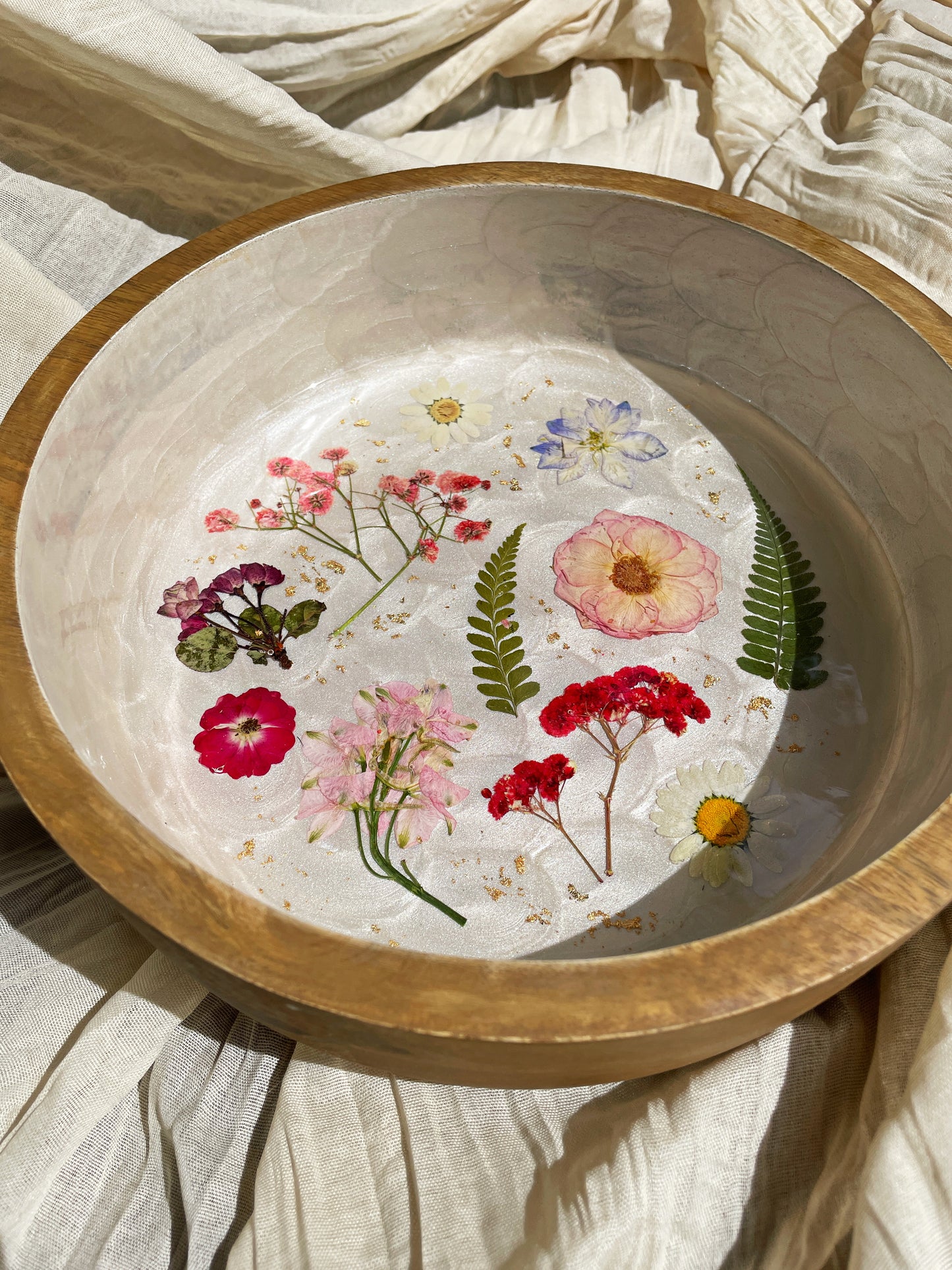 Round Floral Tray - Pressed Flower Coffee Table Tray