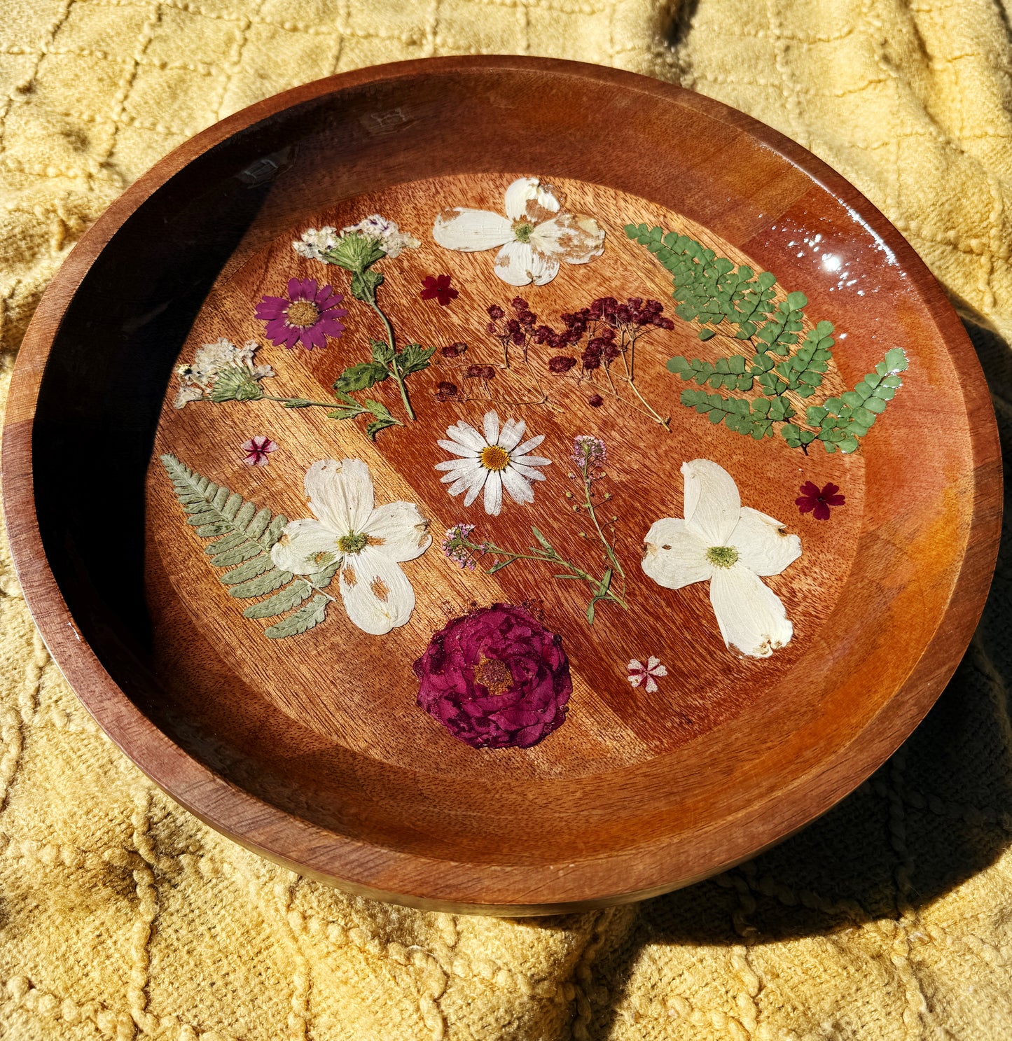 Carolina Dogwood Turntable